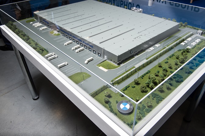Открытие складского комплекса BMW