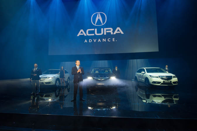 Acura выходит на российский рынок осторожными шагами