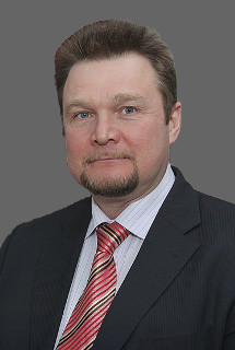 Олег  Чарков, 