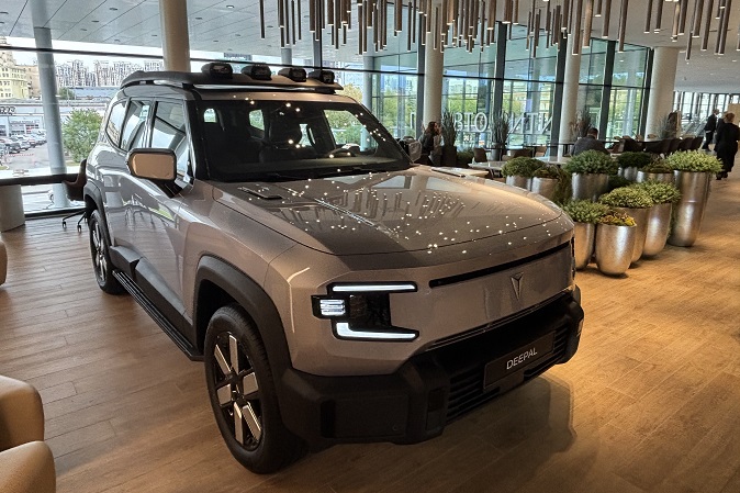 Deepal, сосед Mercedes-Benz