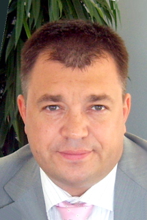 Михаил  Вяльсов, Авторитэйл